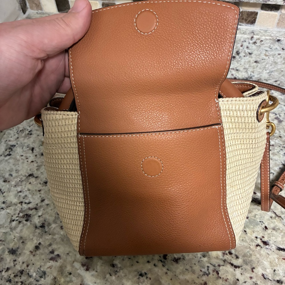 Tory Burch wicker and leather bag - Picture 5 of 10